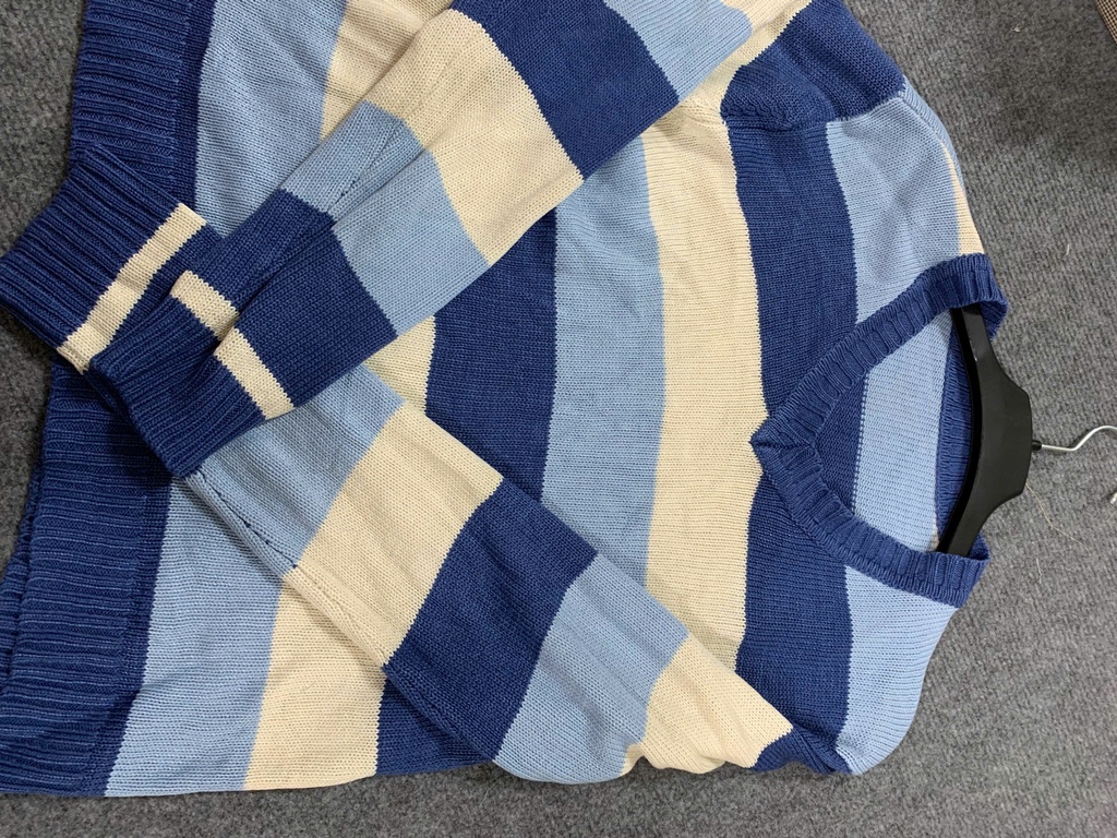 ÁO LEN KẺ NGANG TRẮNGXANH LTHTRANG