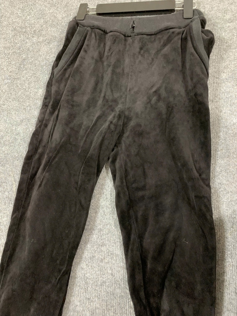 QUẦN NHUNG ĐEN CẠPTÚI SỌC LTHTRANG