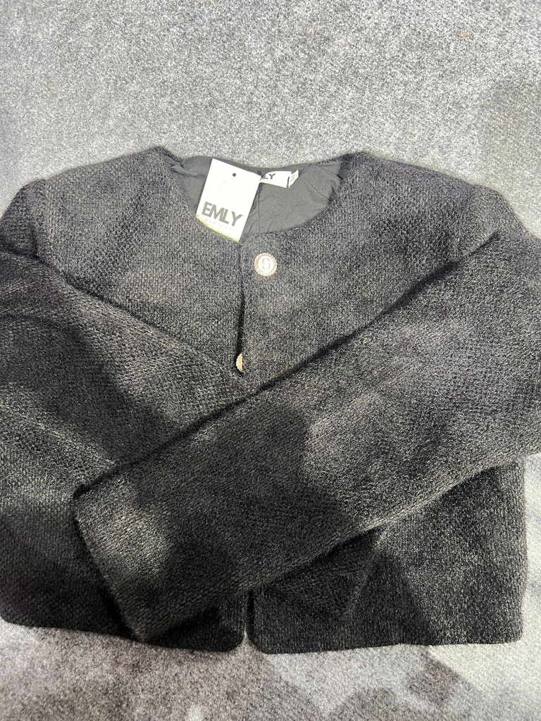ÁO KHOÁC ĐEN M EMLY THUYII