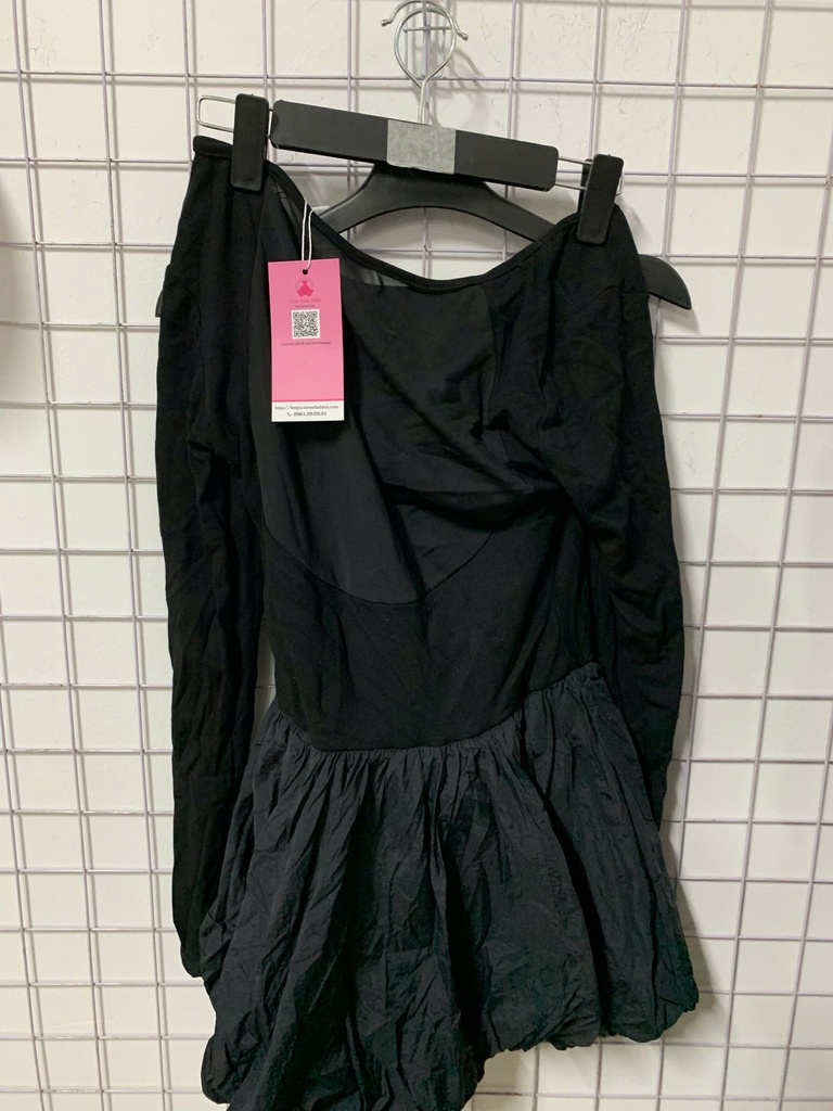 VÁY ĐEN LIỀN CHÂN BOM NTMTHUY