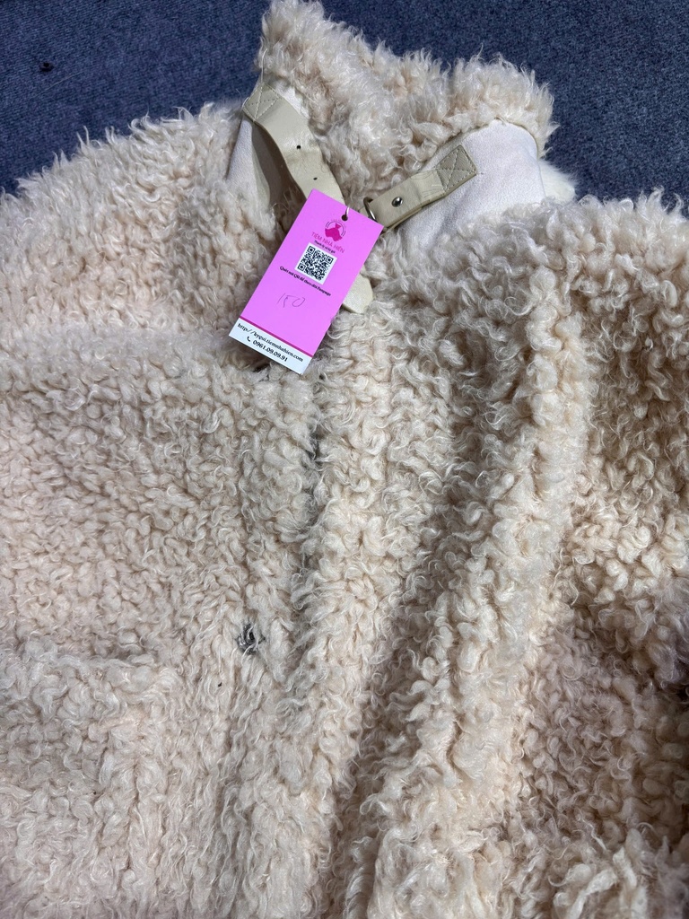 ÁO KHOÁC LÔNG CỪU KEM NNBICH