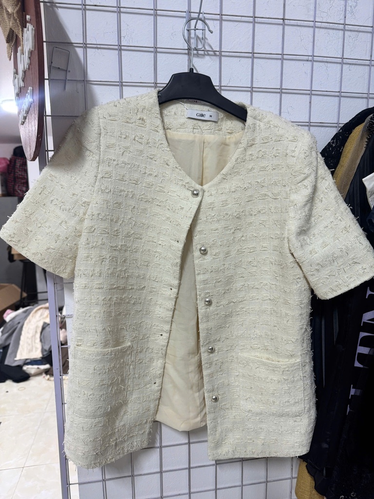 ÁO KHOÁC KEM CỘC TAY CÚC NẤM OANH