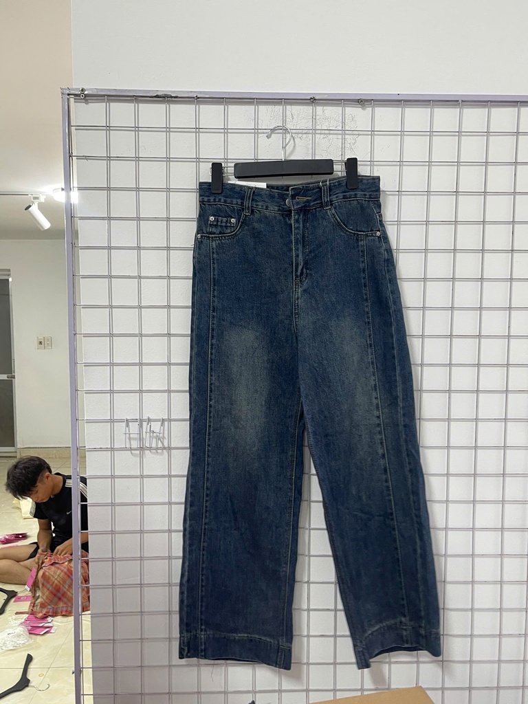 quần bò xuông xanh