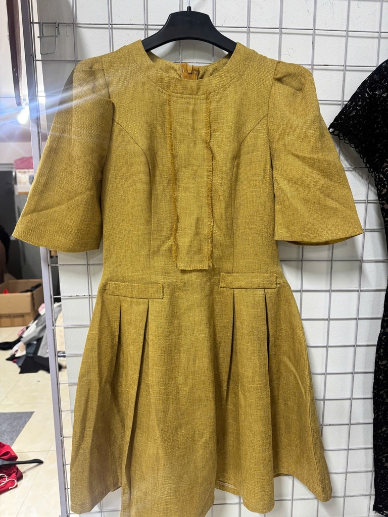 VÁY VÀNG 2TÚI GIẢ OANH