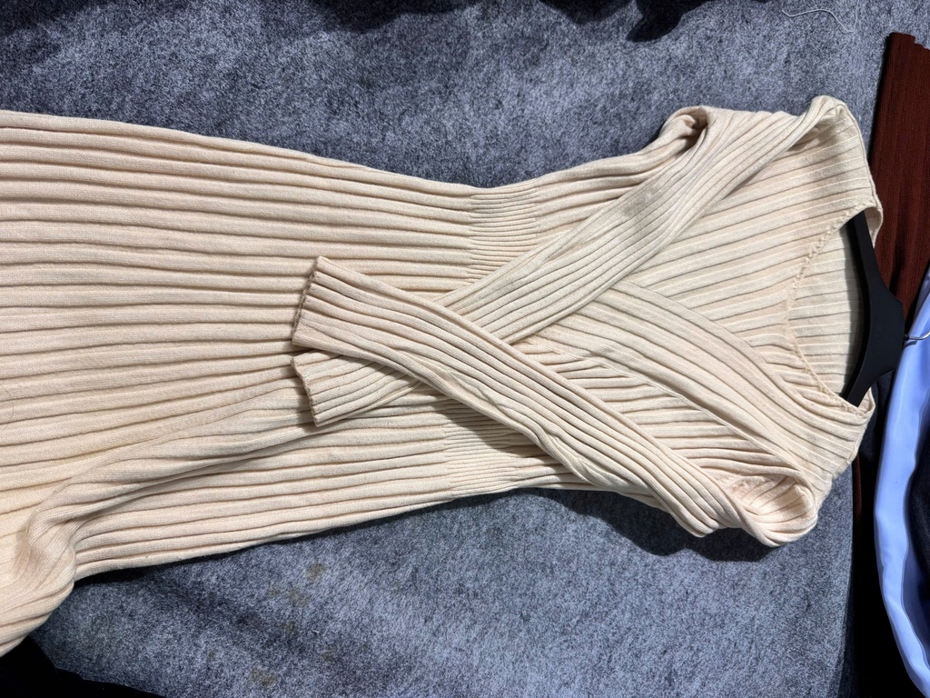 VÁY BODY KEM LEN TĂM LINH85