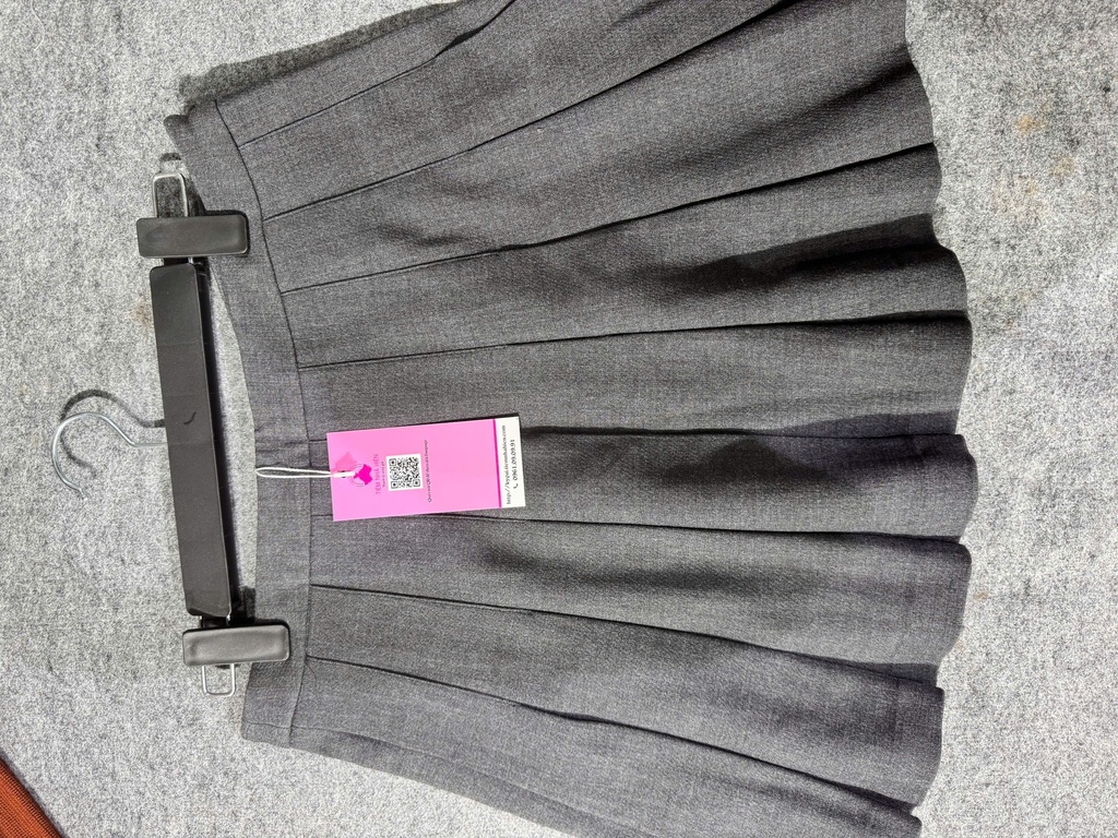 CV ĐEN XẾP LY LINH85