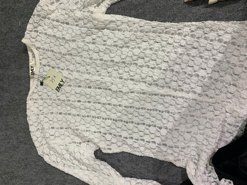 ÁO REN TRẮNG EMLY NDUNG