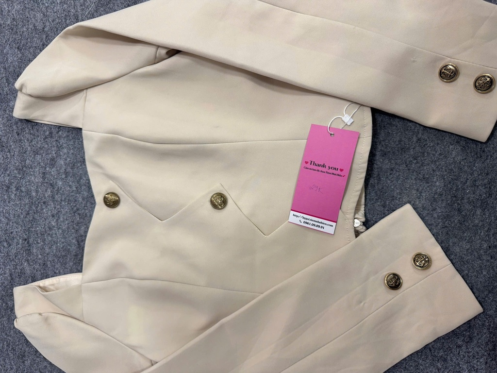 ÁO KEM CỔ VUÔNG 2CÚC NTKDUNG