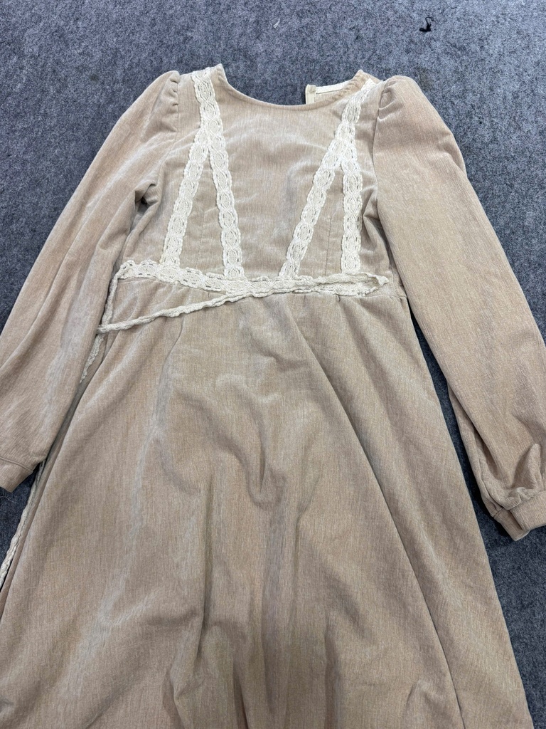 VÁY NHUNG KEM CỔ V NMPHUONG