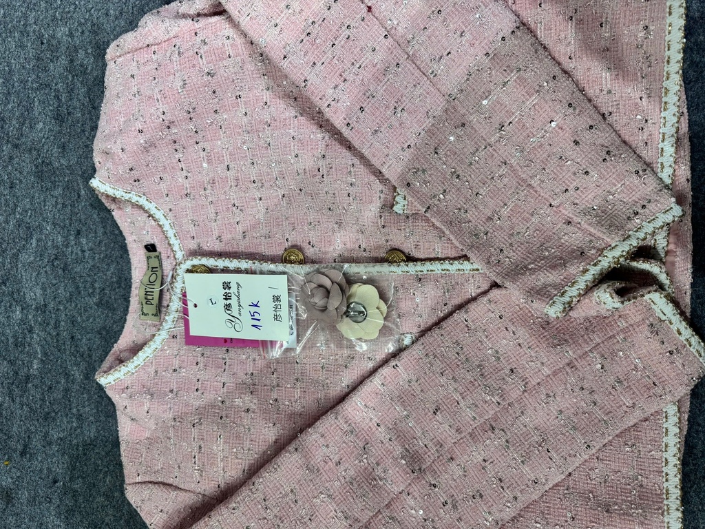 ÁO DẠ HỒNG THUYIII