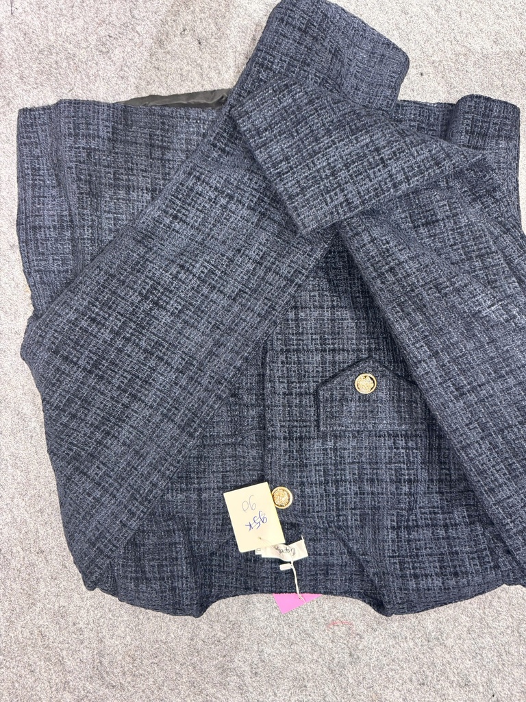 ÁO KHOÁC DẠ XANH THUYIII