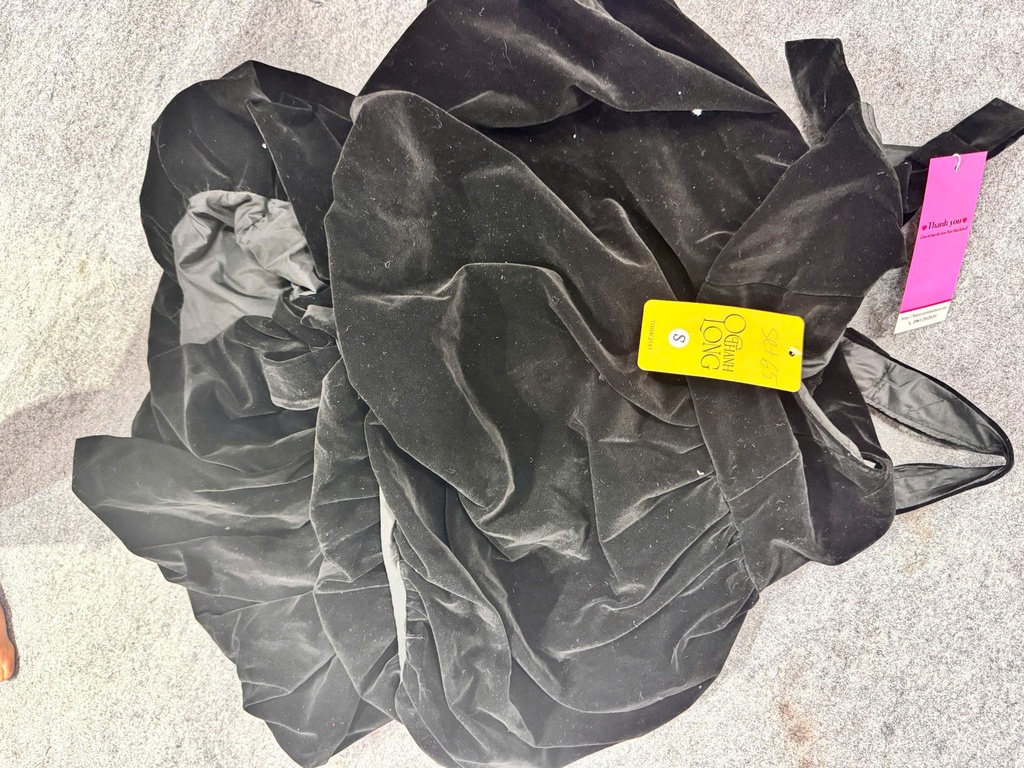 SET NHUNG ĐEN THUYIII