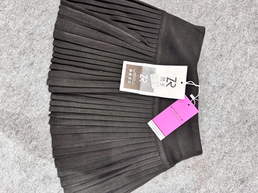 CV ĐEN XẾP LY THUYIII