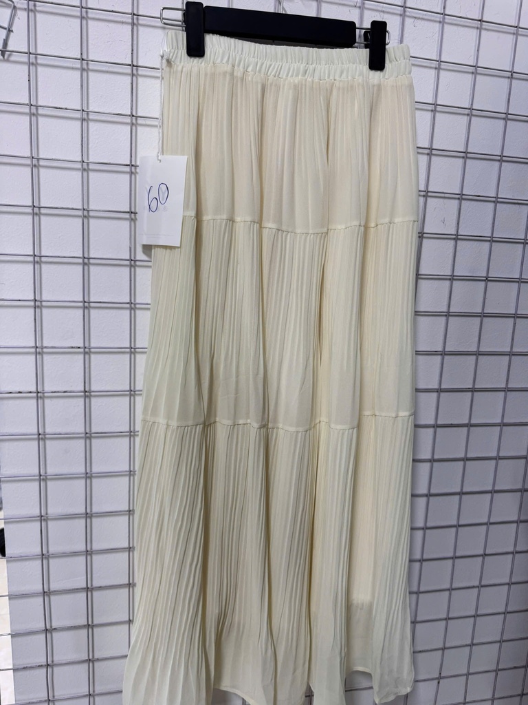 CV TRẮNG KEM THUYII