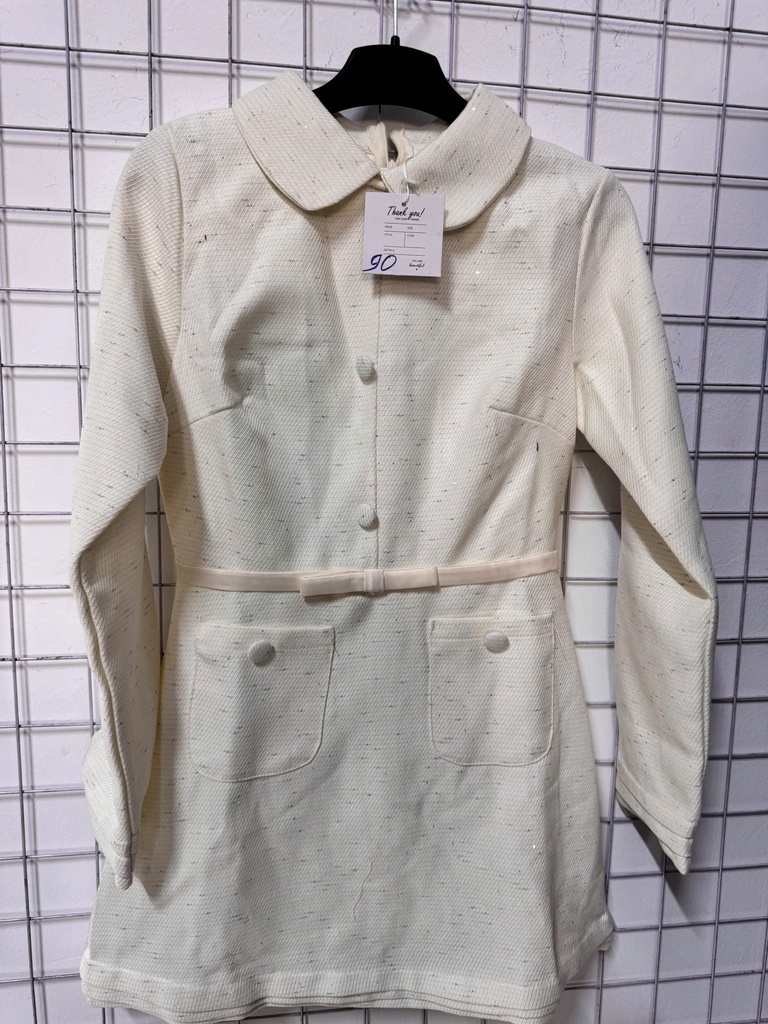 VÁY DẠ TRẮNG ĐAI EO THUYII