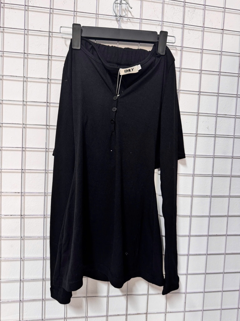 BỘ ĐEN QUẦN ĐÙI THUYII