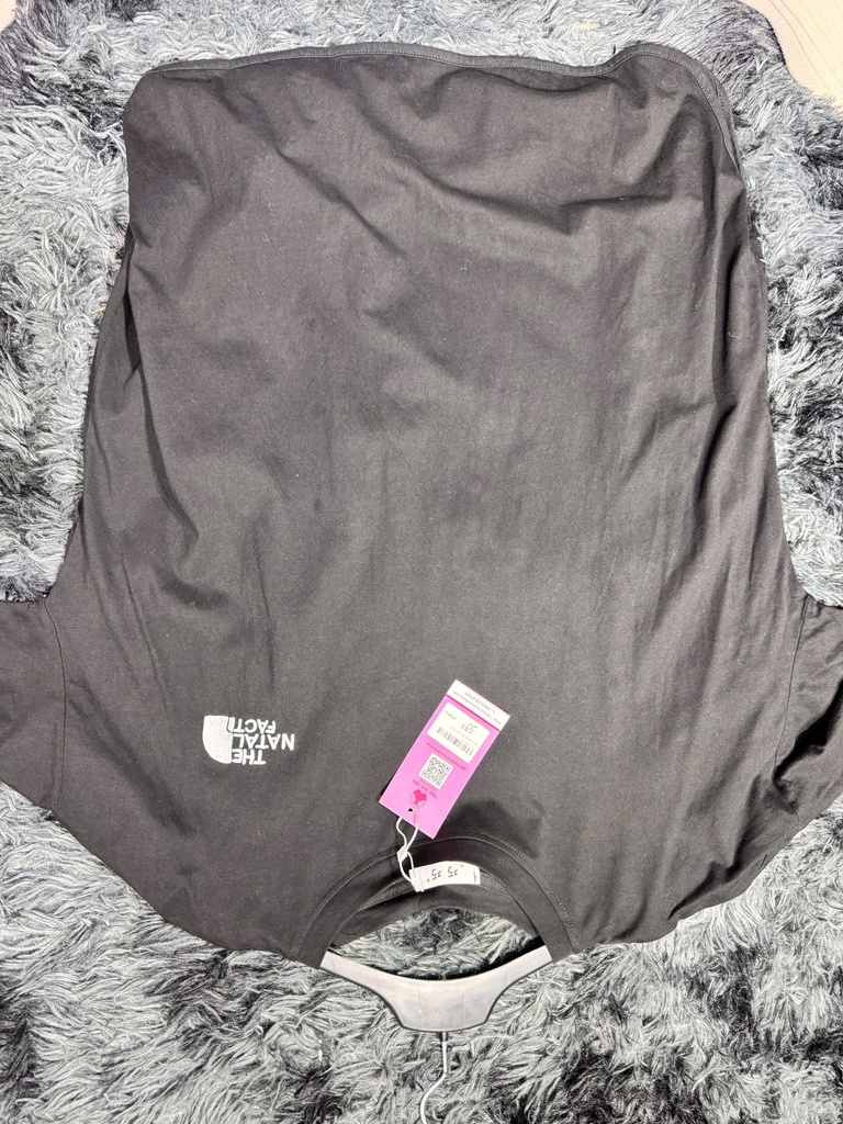 ÁO CỘC ĐEN MATAL