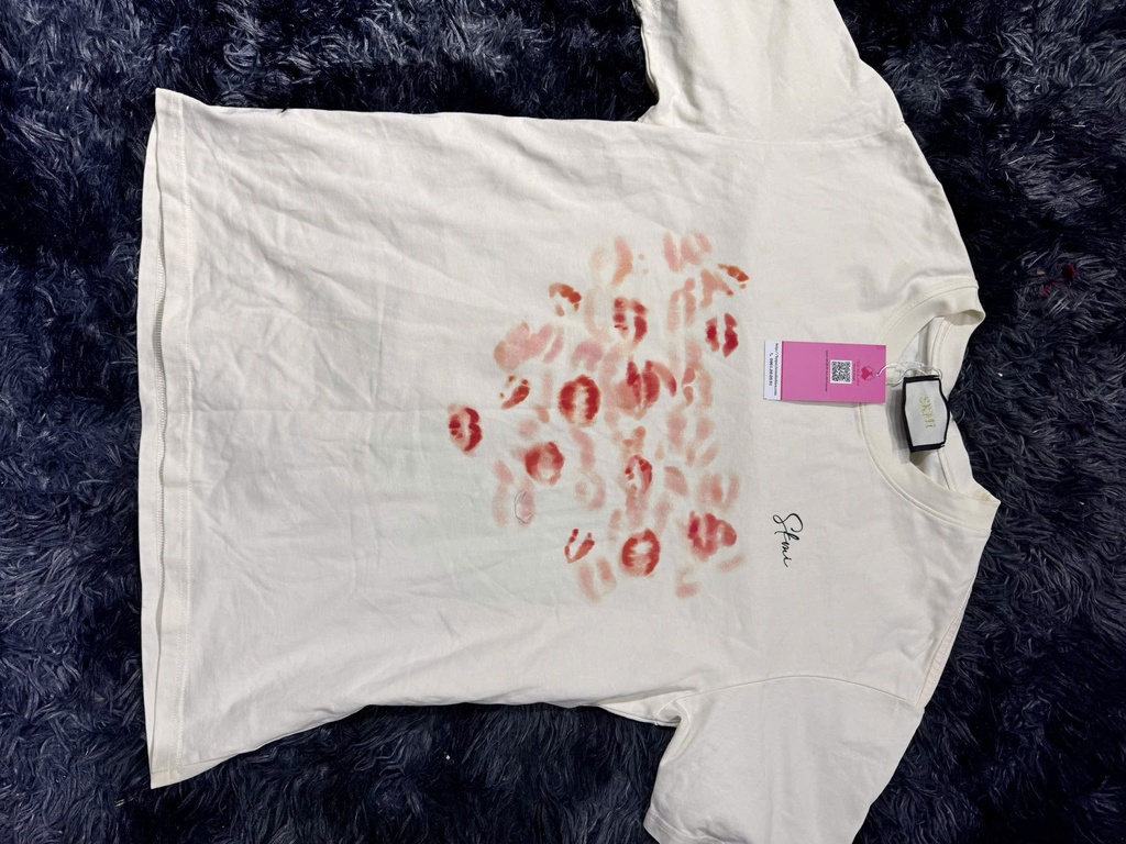 ÁO PHÔNG TRẮNG HỌA TIẾT MÔI VY