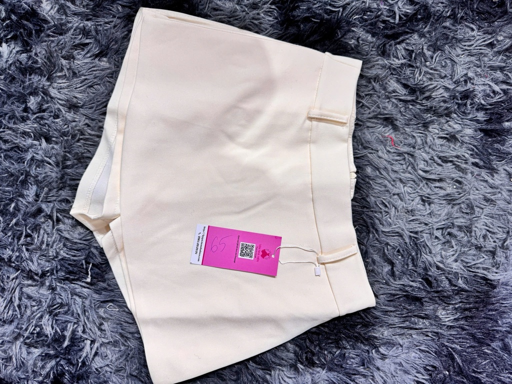 QUẦN GIẢ VÁY TRẮNG THUY