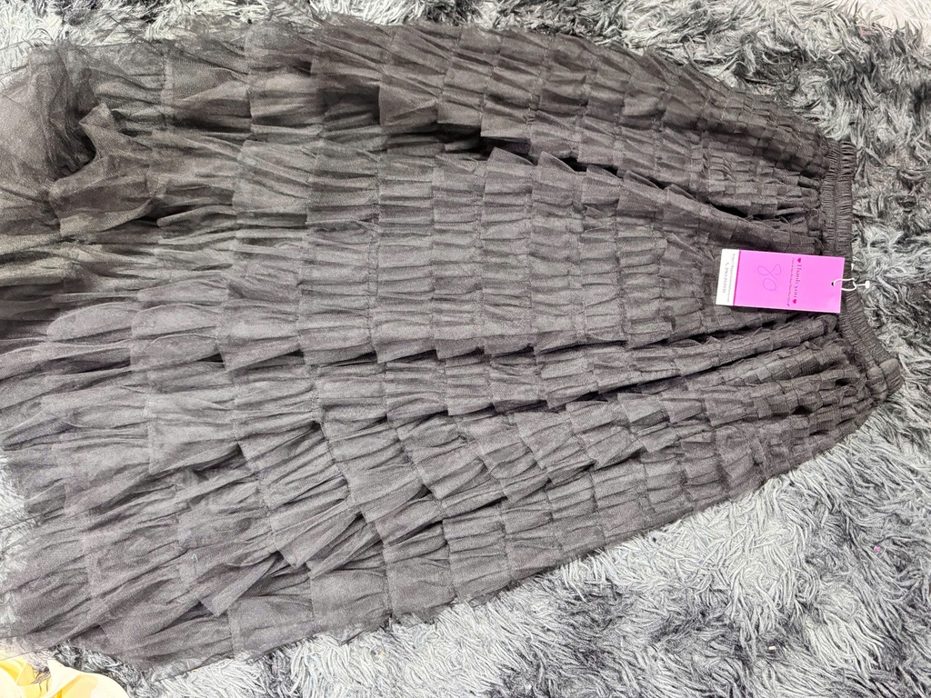 CV ĐEN XẾP LY CÔNG CHÚA THUY