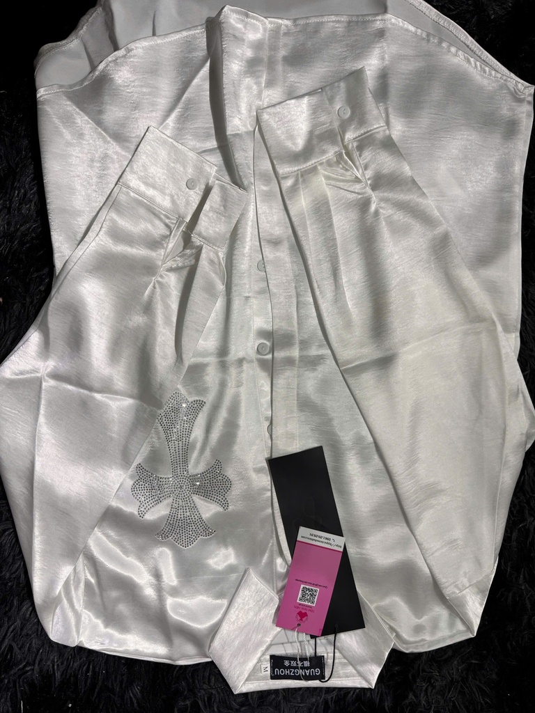 AO SƠMI TRẮNG ĐÍNH ĐÁ THUY