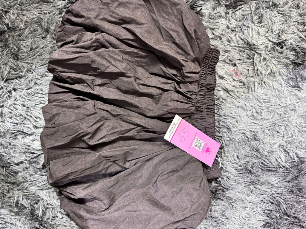 QUẦN BÍ ĐEN THUY