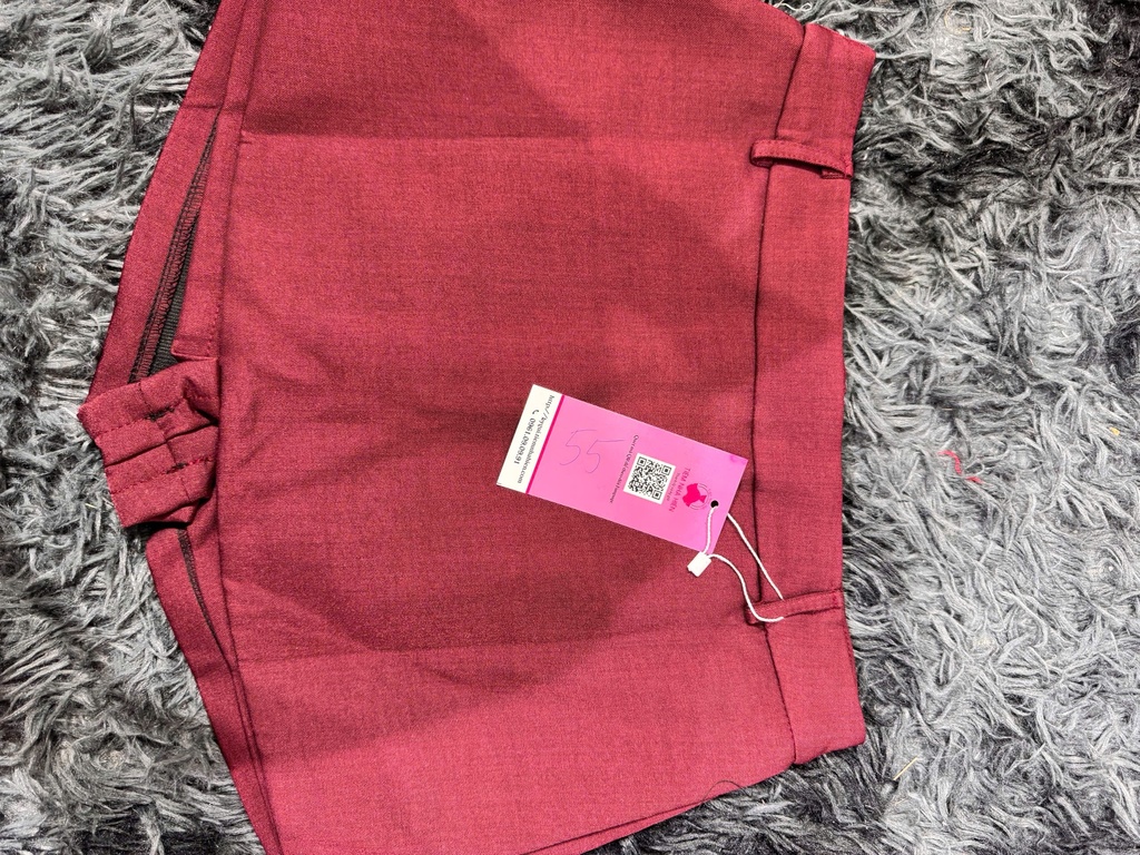 QUẦN GIẢ VÁY ĐỎ THUY