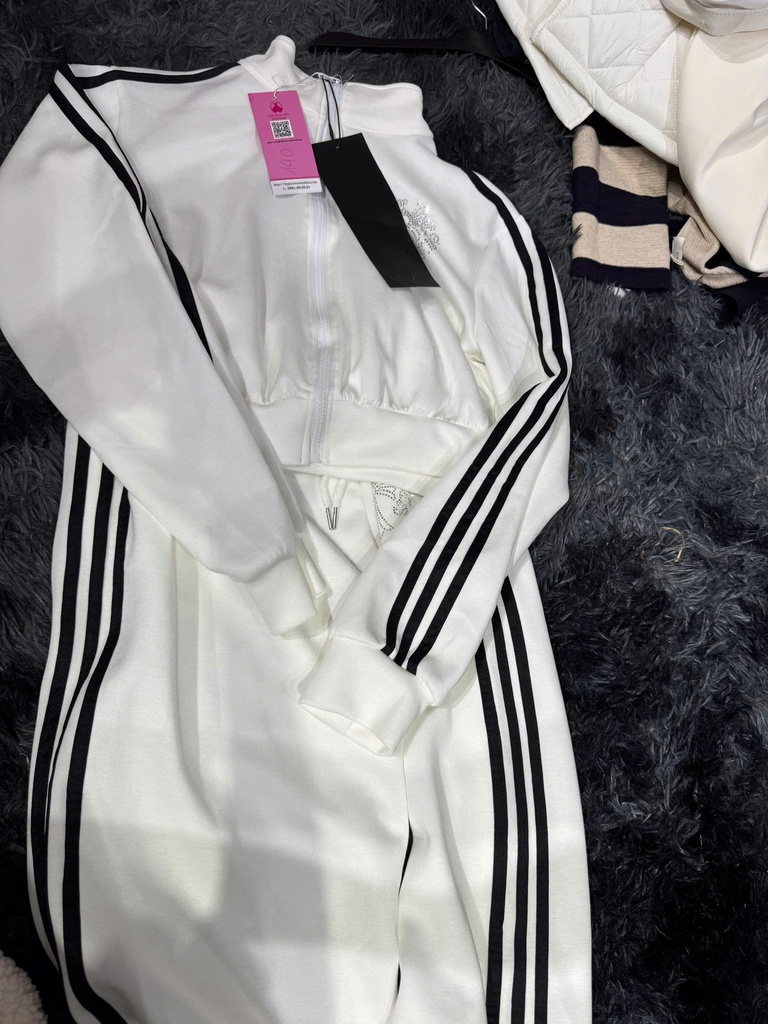 BỘ TT TRẮNG THUY