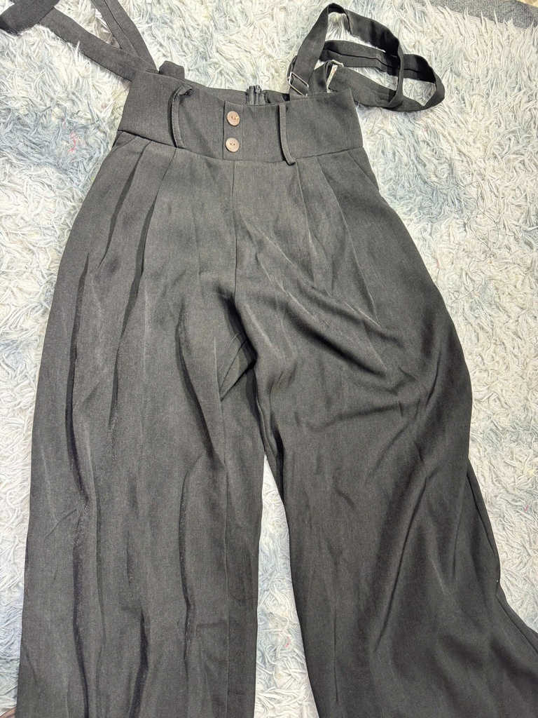 QUẦN ĐEN YẾM NGOC