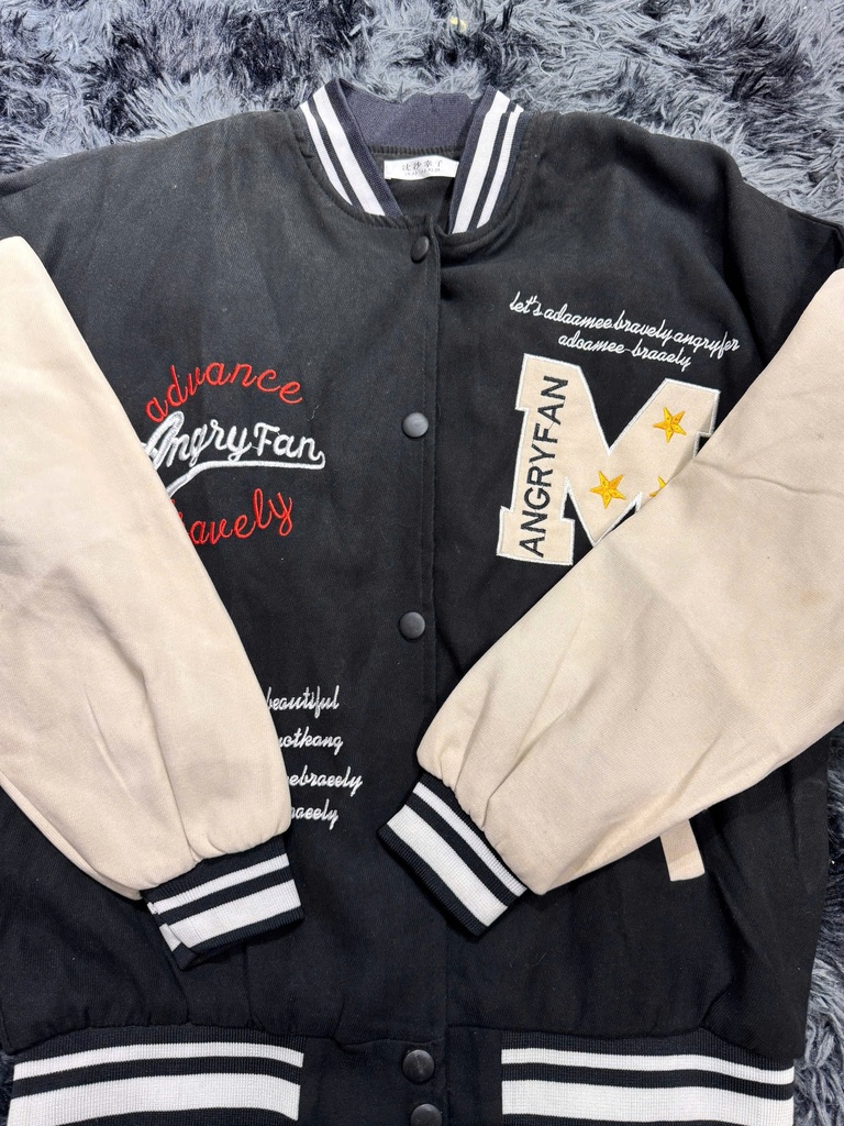 ÁO KHOÁC BOMBER ĐEN 