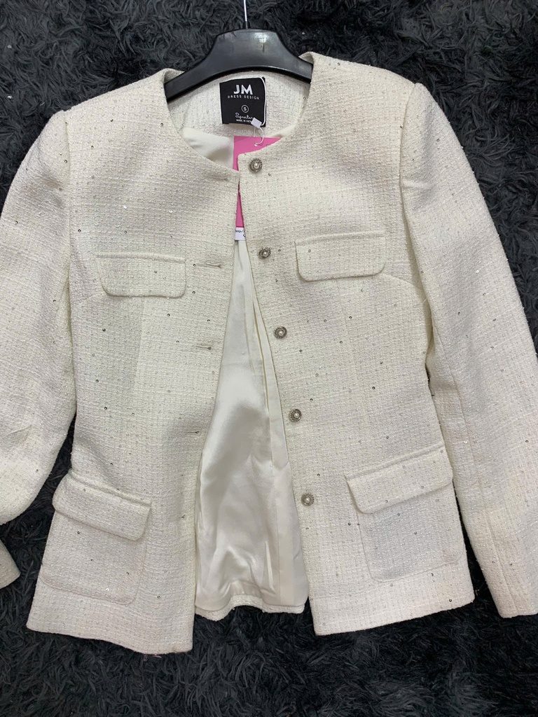 ÁO KHOÁC TRẮNG KIM SA THAO