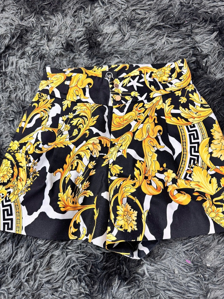 QUẦN SOOC HỌA TIẾT VÀNG TRANG