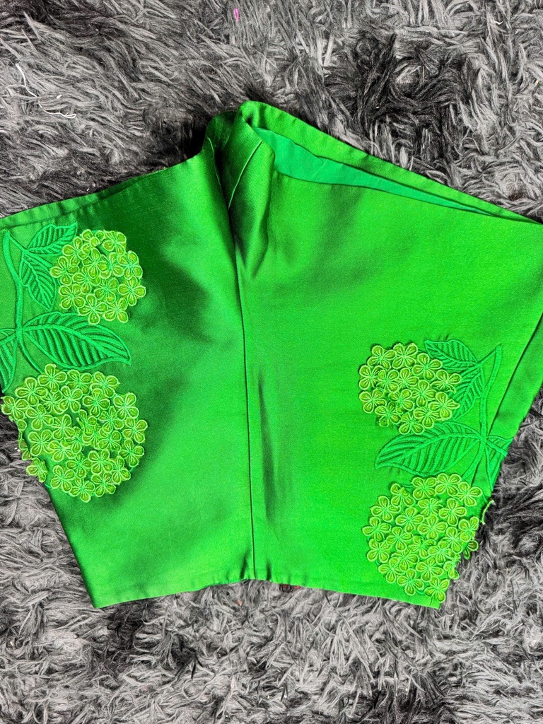 QUẦN SOOC XANH LÁ TRANG