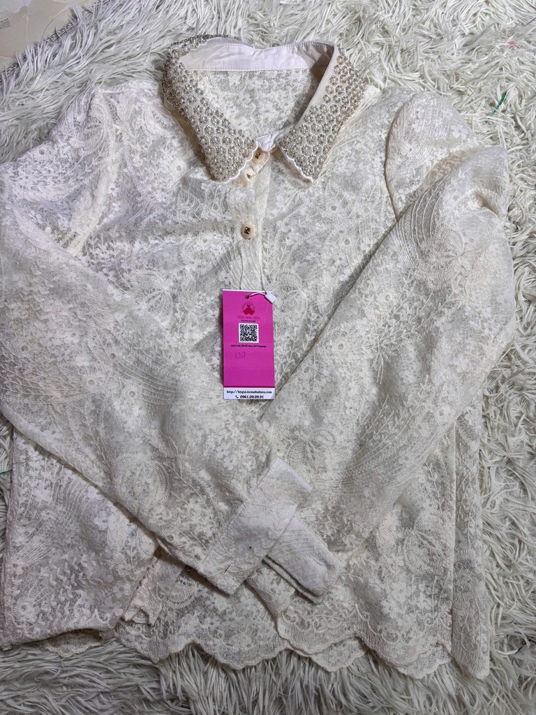 ÁO SƠMI REN KEM CỔ ĐÁ THAO