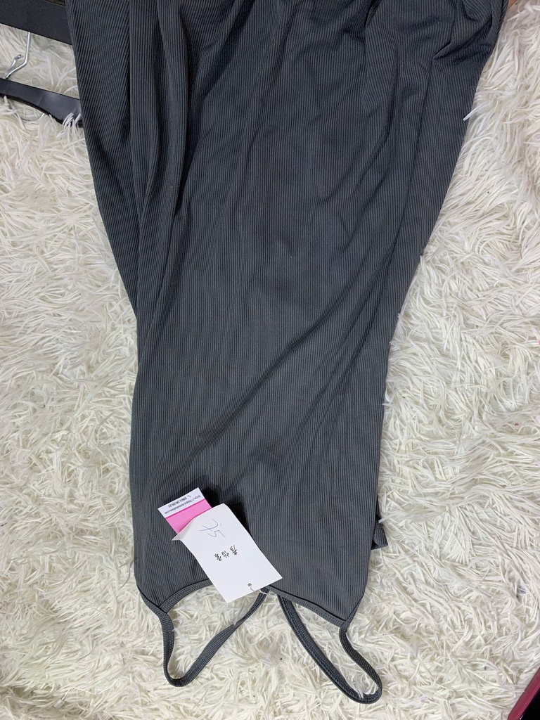 VÁY LIỀN ĐEN 2 DÂY ĐAN LƯNG THUY