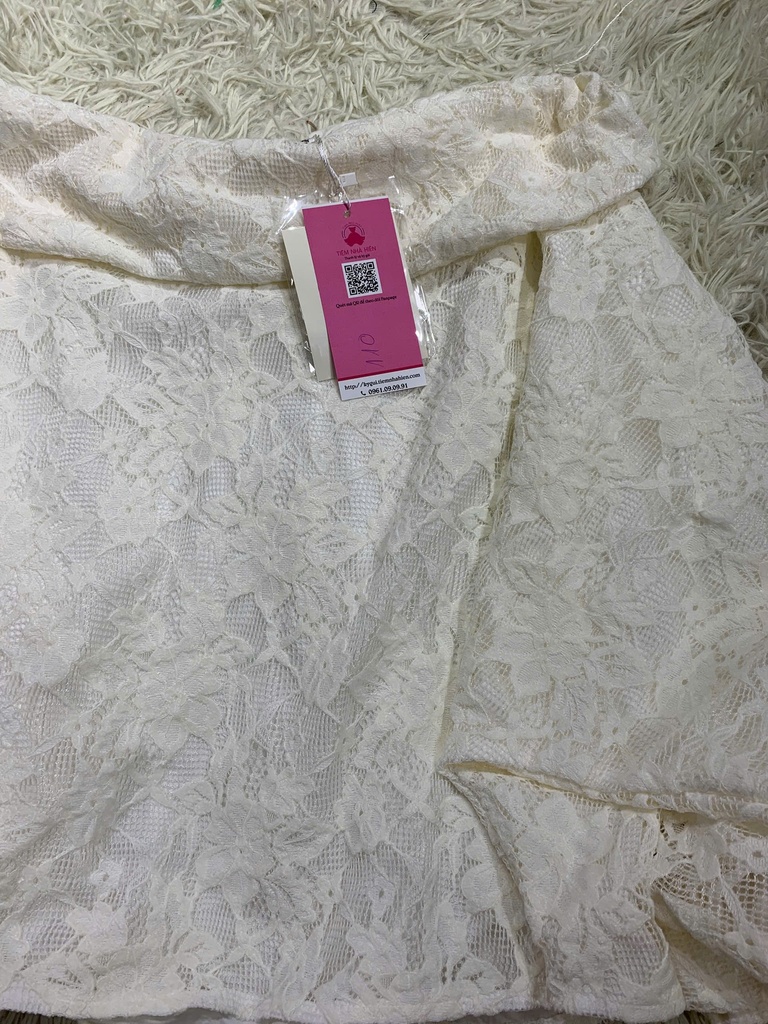 AO LEN TRẮNG TRỄ VAI THUY