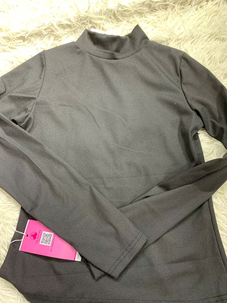 ÁO GIỮ NHIỆT ĐEN THUY