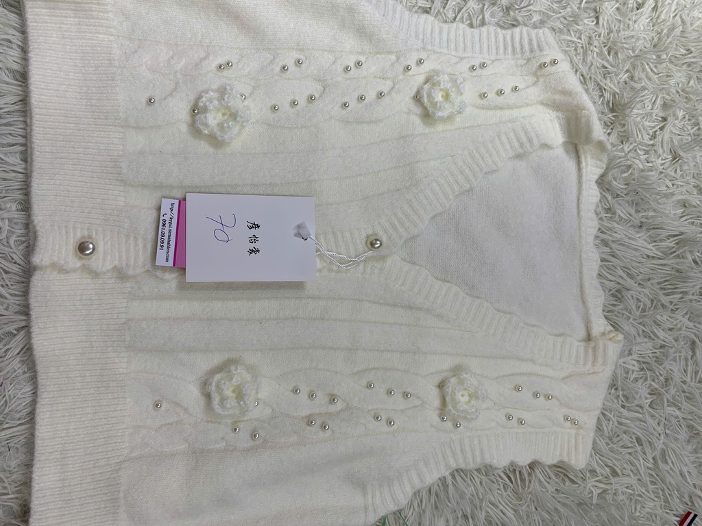 ÁO LEN GILE TRẮNG THUY