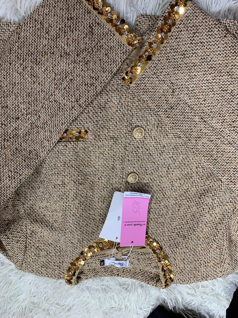 ÁO KHOÁC VÀNG KIMSA THUY