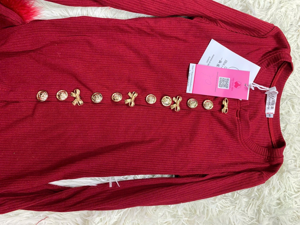 ÁO LEN ĐỎ TAY LÔNG THUY