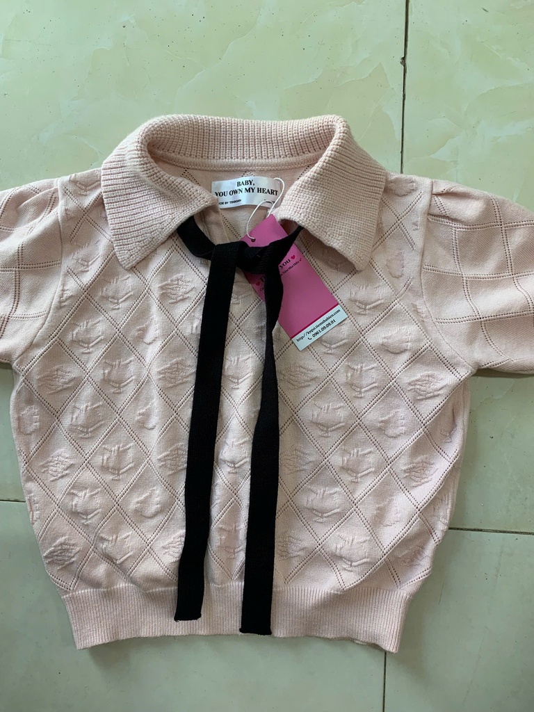 ÁO LEN HỒNG CÓ CỔ THUY