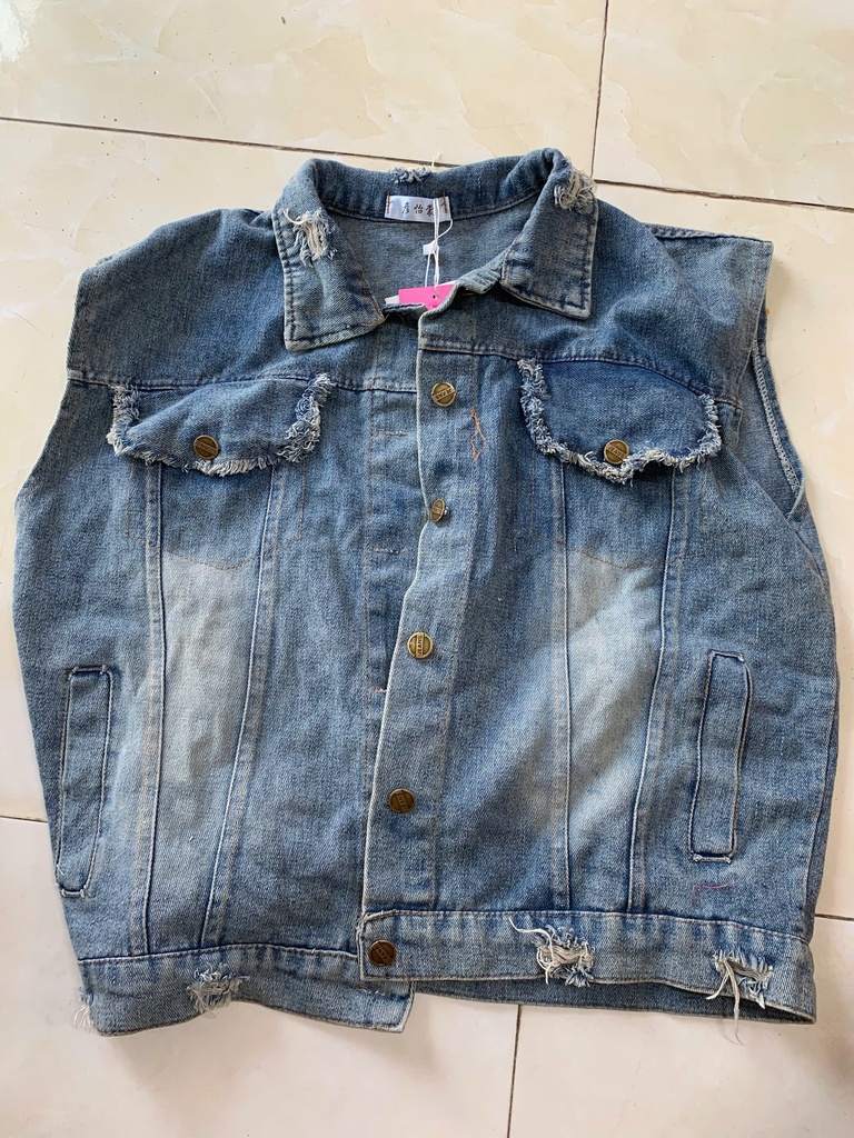 ÁO BÀ SÁT NÁCH THUY