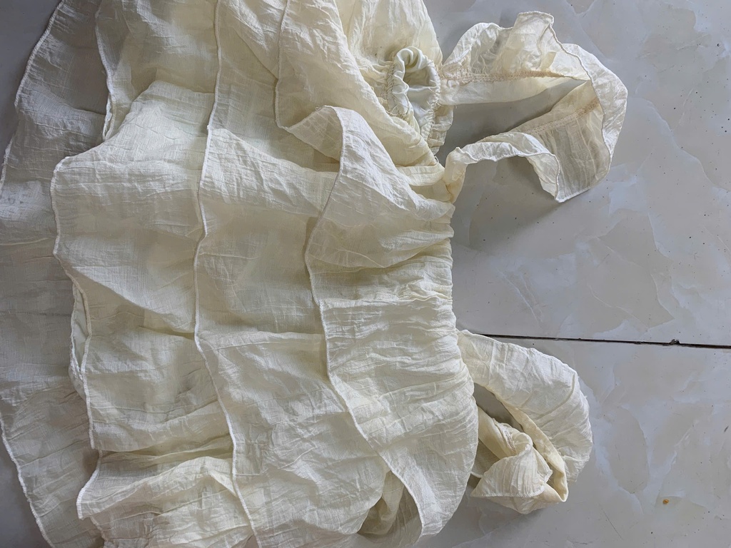 ÁO BÁNH BÈO KEM THUY