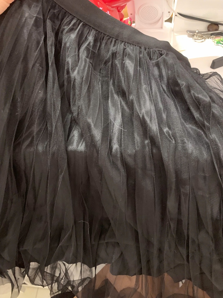 CV ĐEN XẾP LY THUY