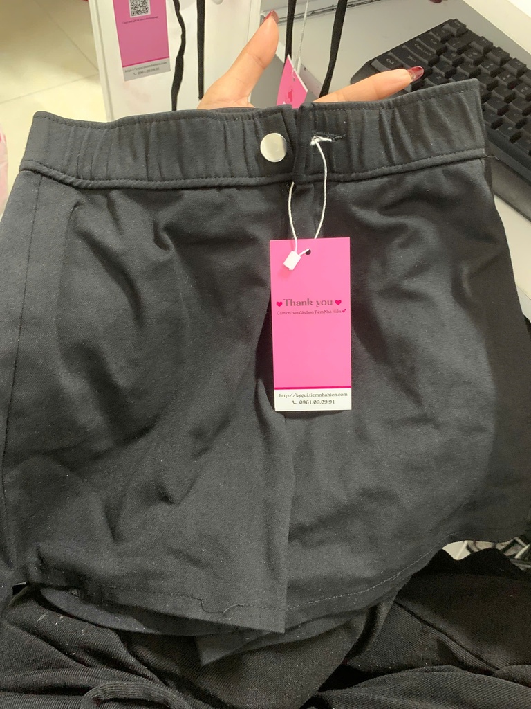 QUẦN SOOC ĐÙI ĐEN HANH