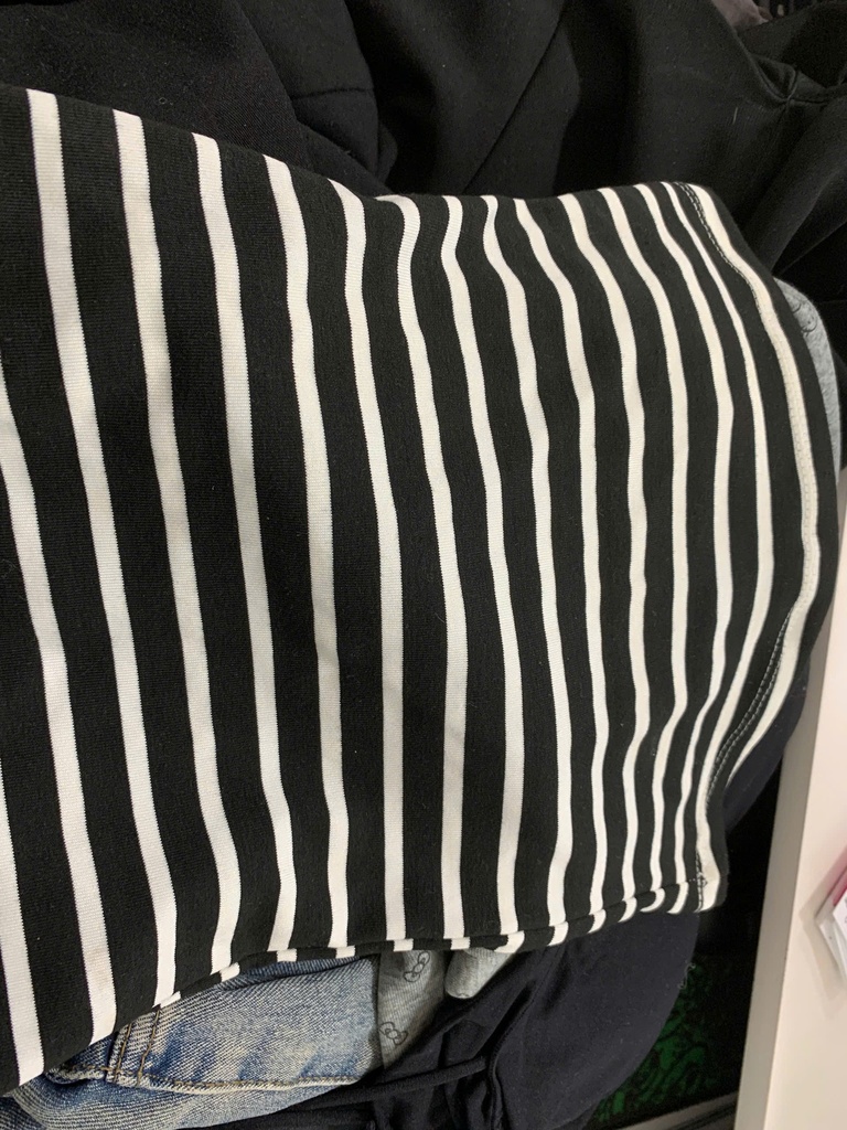 ÁO CUP NGỰC KẺ HANH