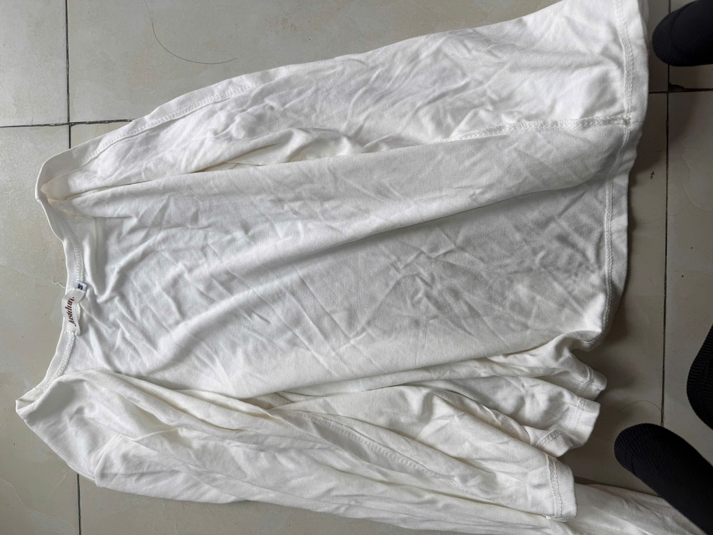 ÁO PHÔNG TRẮNG DÁNG RỘNG LINH