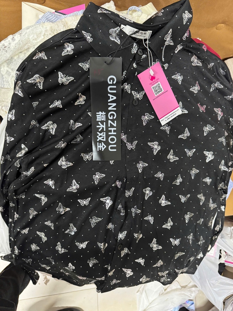 ÁO SOMI ĐEN HỌA TIẾT HỒ ĐIỆP THUY