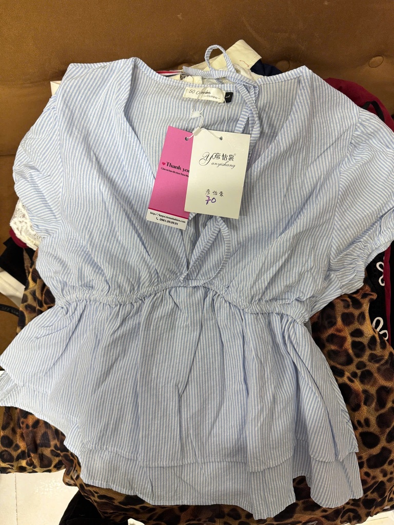 ÁO SƠMI CỔ TYM KẺ XANH TRẮNG THUY