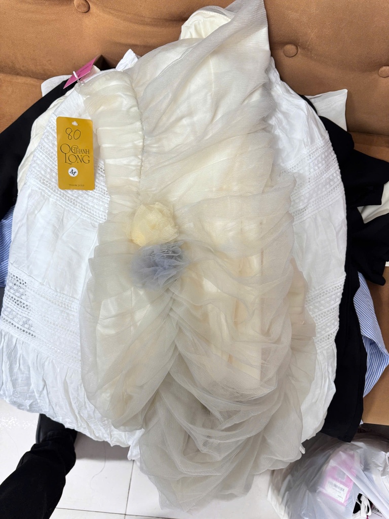 VÁY BODY NHÚN XẾP LY BODY TRẮNG XÁM THUY